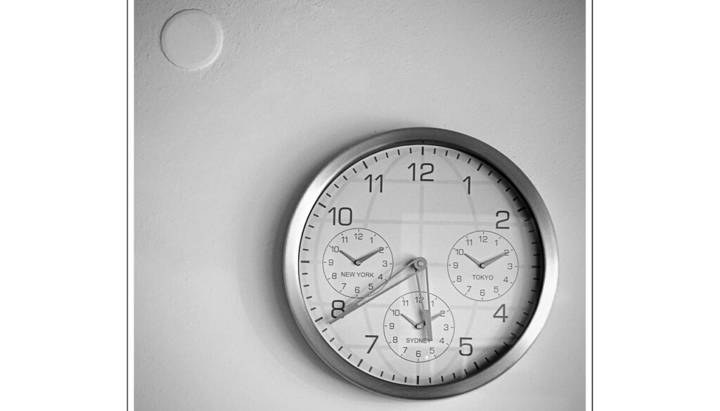 minimalism, simplicity, detail